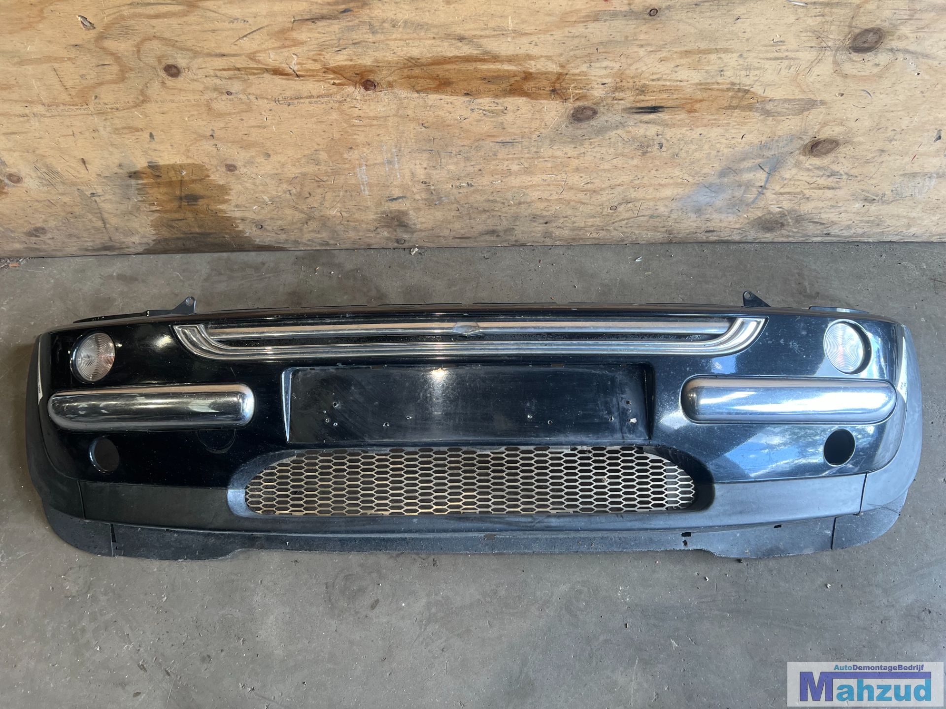 MINI COOPER ONE R50 zwart 303/9 voorbumper 2001-2006