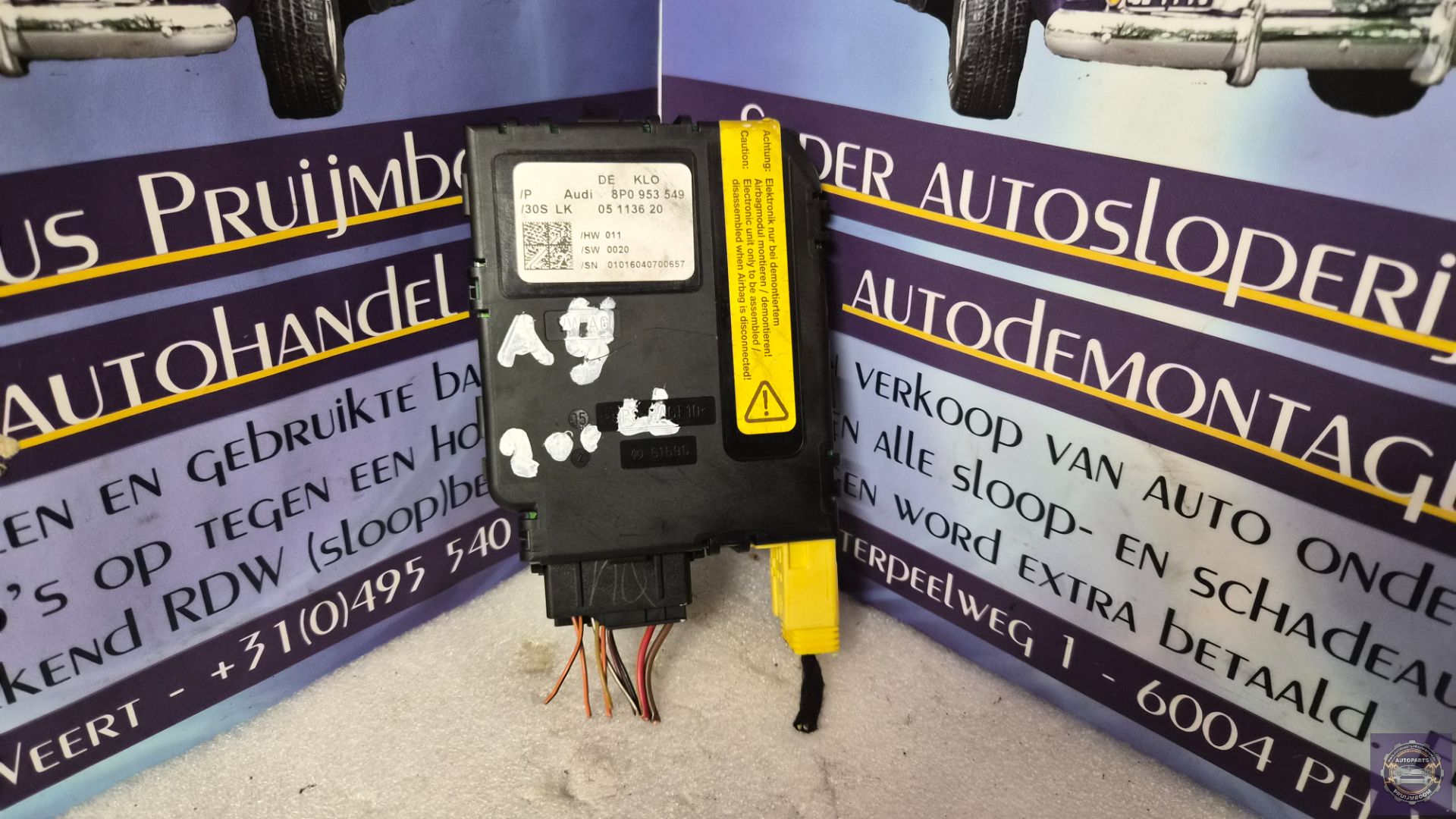 Audi A3 Sportback (8PA) bj2004 Airbag module 8P0953549F