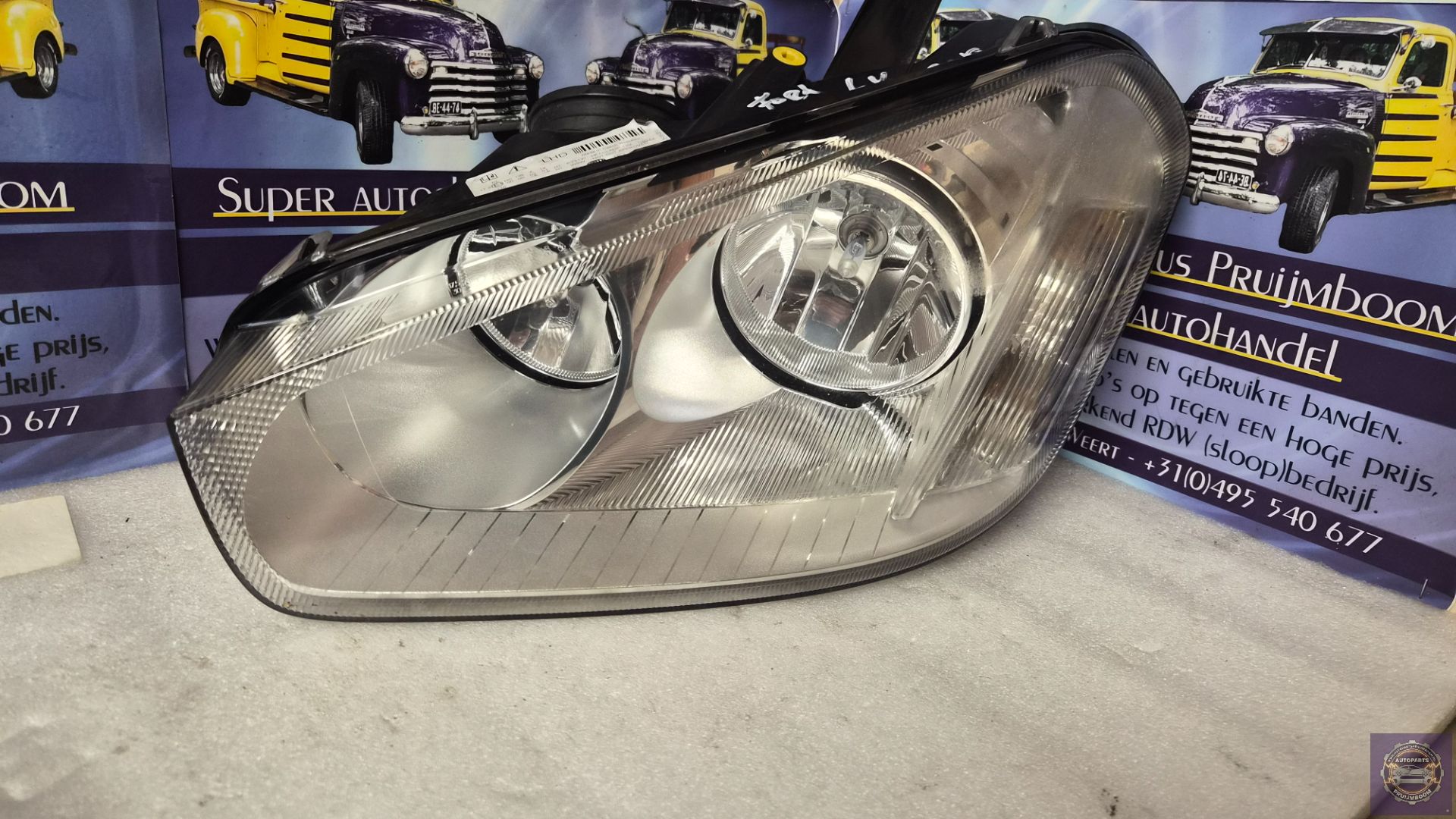 Ford C-Max bj2009 Koplamp links