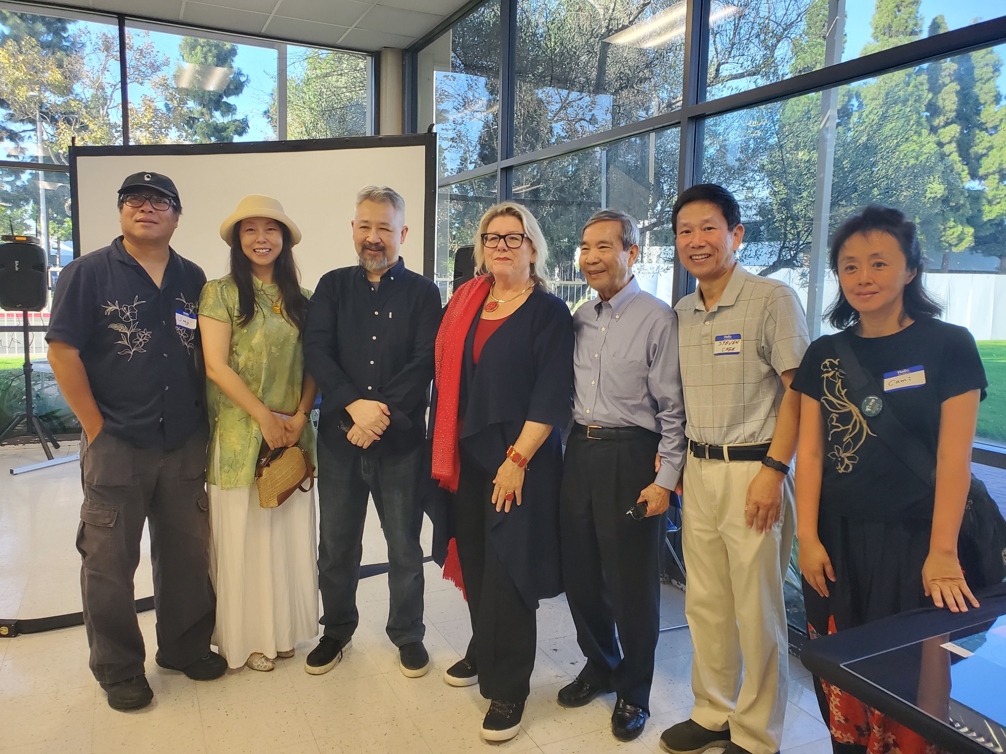 Mid-Autumn Festival and Opening of Transpersonal & Outsider Art Exhibition photo