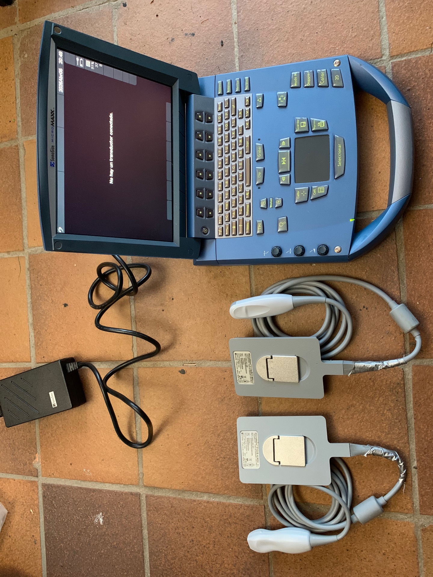 Ecógrafo portátil Sonosite Micromaxx. - Imagen 1