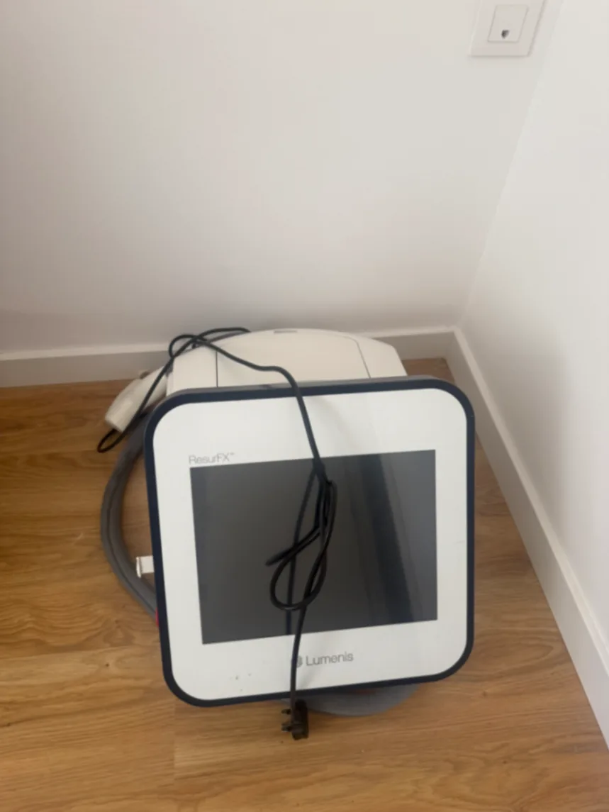 Lumenis M22 IPL & ResurFX — Professional Aesthetic Laser System - Imagen 1
