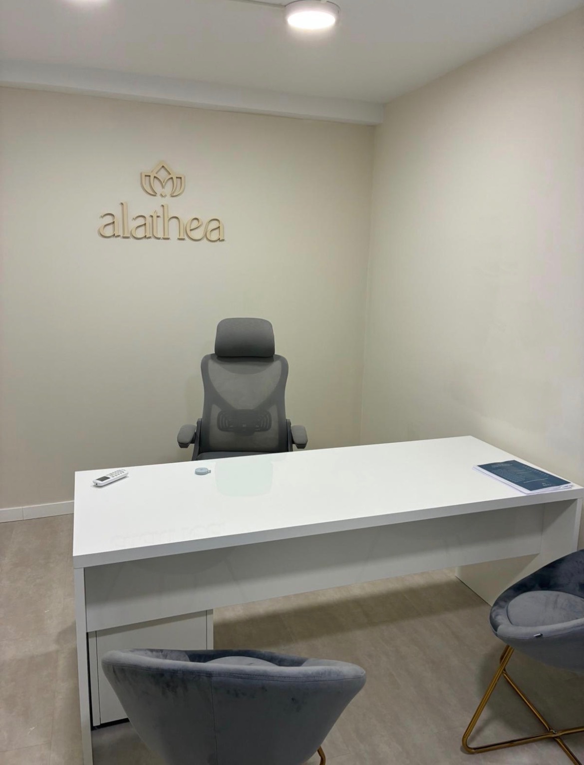 Clínica estética premium con 6 boxes en Sant Gervasi, Barcelona - Imagen 5