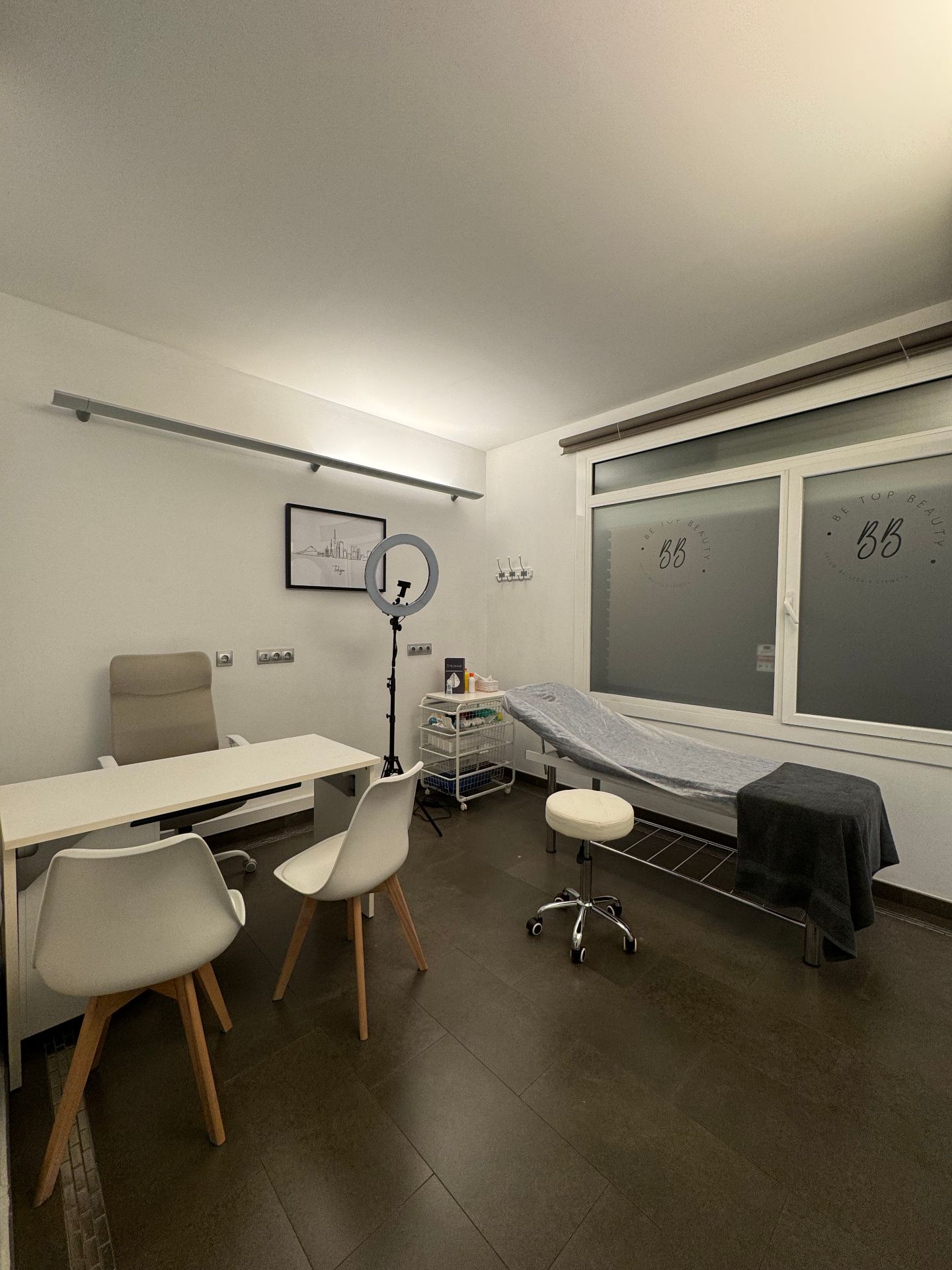 Alquiler Salas en centro Medicina Estética | Alquiler | MeetMedix