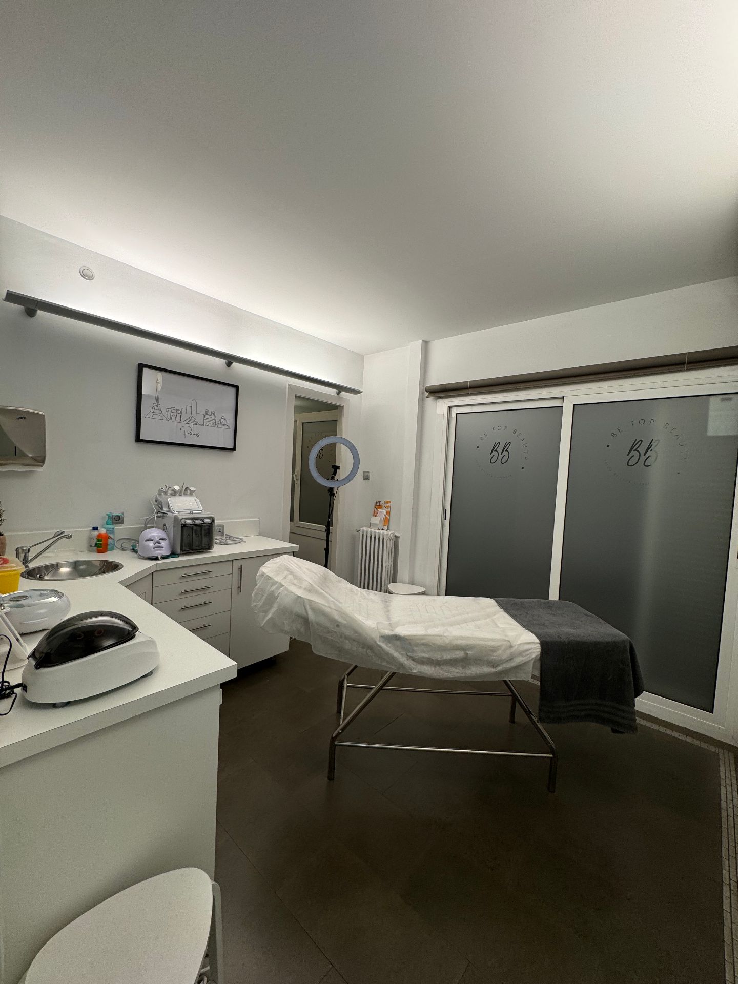 Alquiler Salas en centro Medicina Estética - Imagen 2