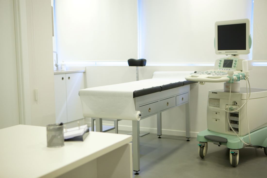 Centro médico en Passeig Bonanova alquila despacho - Imagen 5