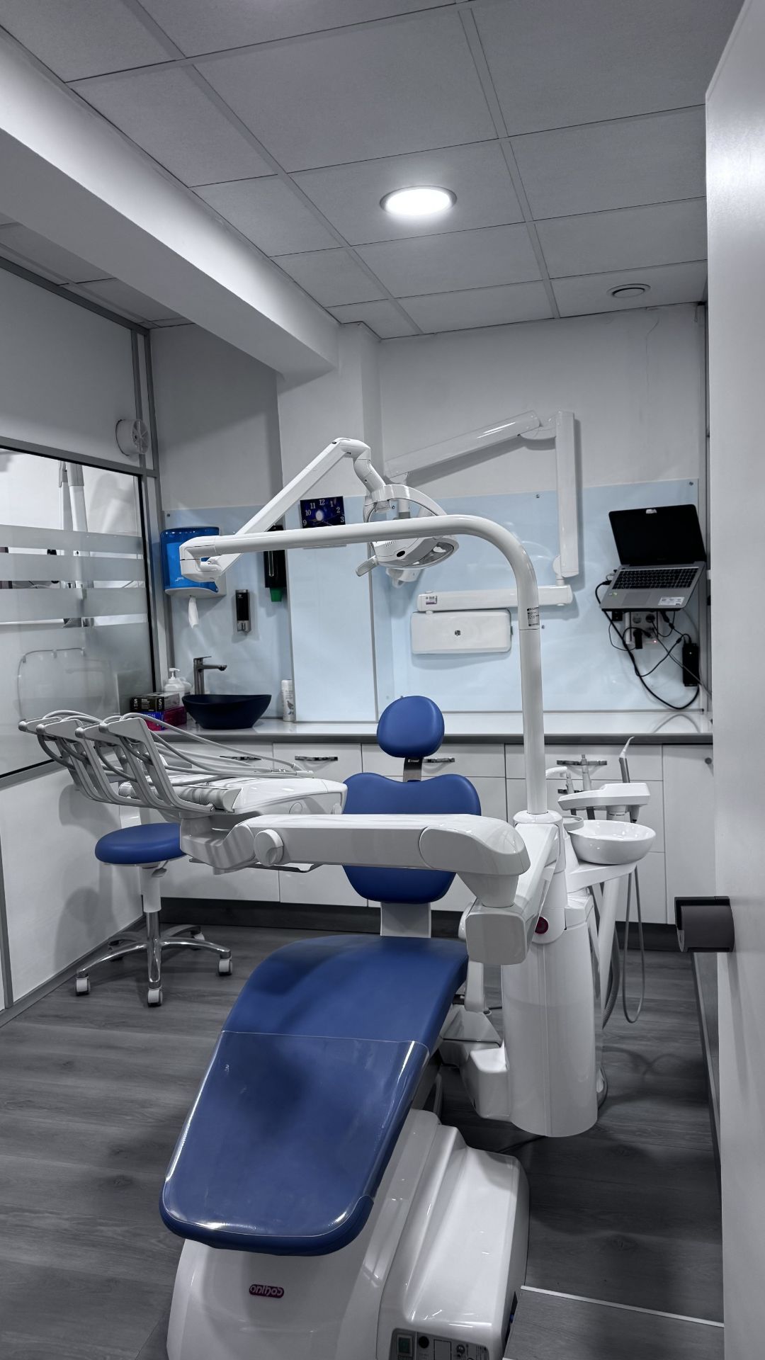 ALQUILER BOX DENTAL - Imagen 2