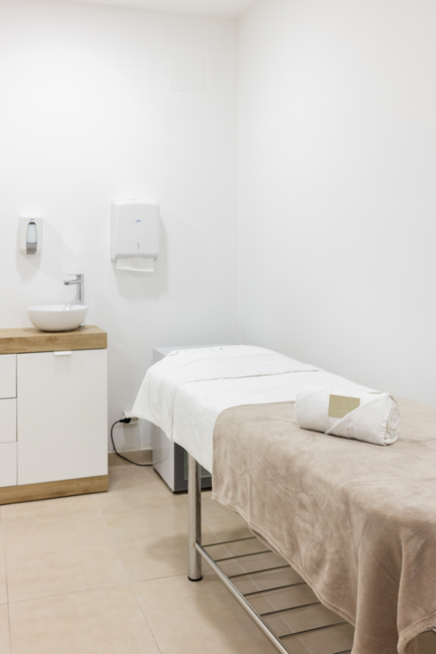 Consulta médico estético en Hospitalet de llobregat  - Imagen 3