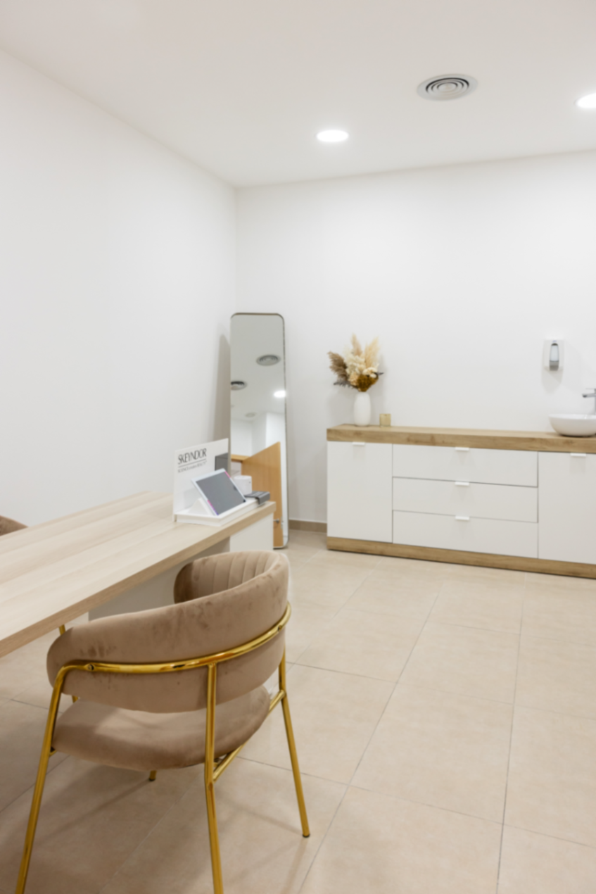 Consulta médico estético en Hospitalet de llobregat  | Alquiler | MEETMEDIX