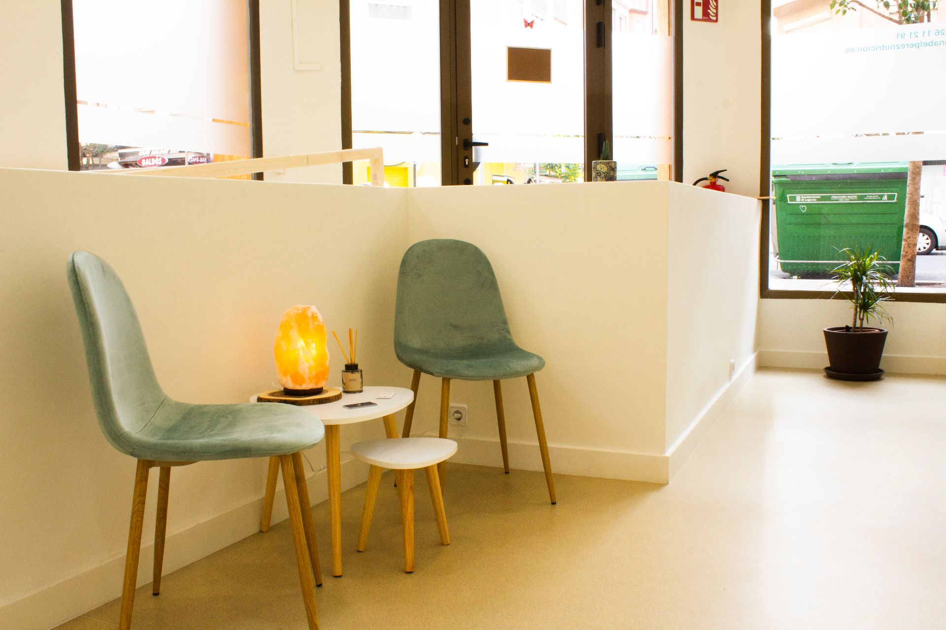 Consulta en zona de alta visibilidad | Alquiler | MEETMEDIX