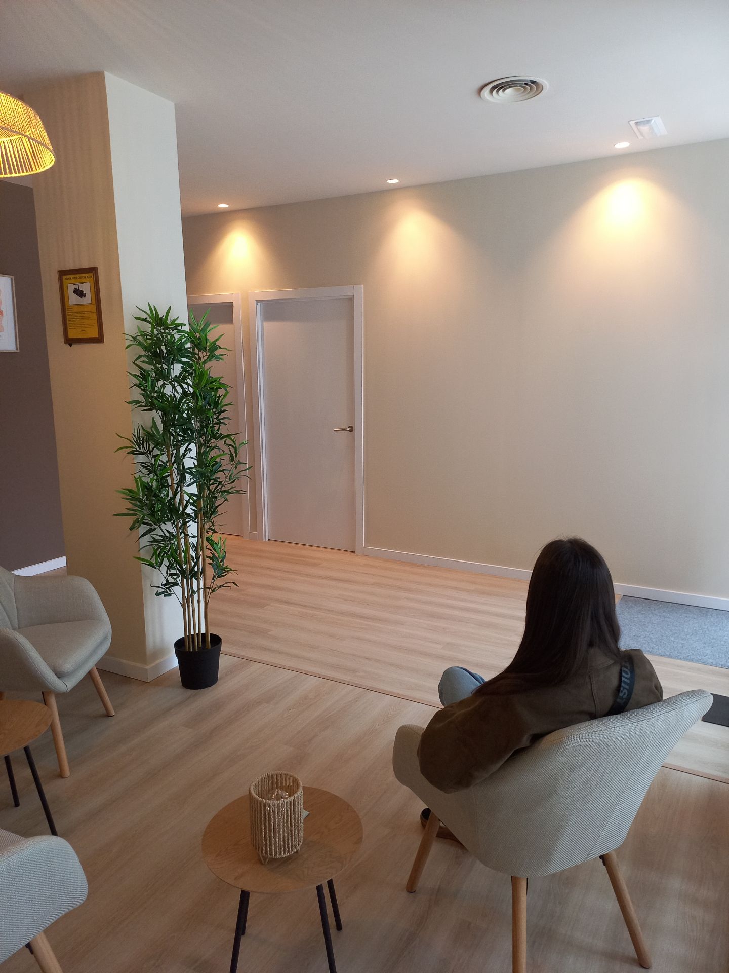 Alquiler de consulta sanitaria en Santiago de Compostela ( Área Central ) - Imagen 7