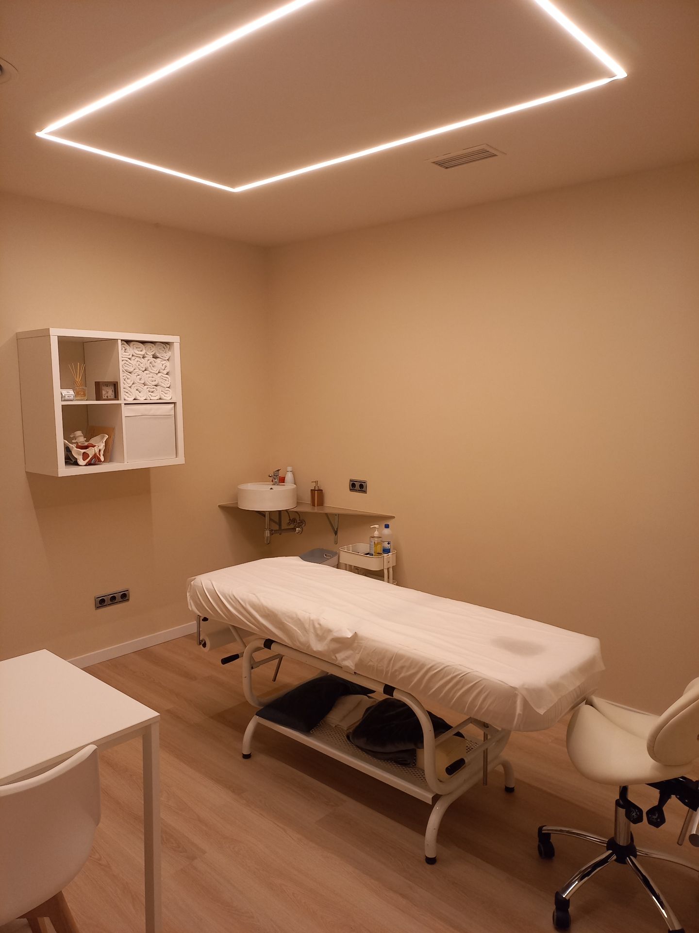 Alquiler de consulta sanitaria en Santiago de Compostela ( Área Central ) - Imagen 3