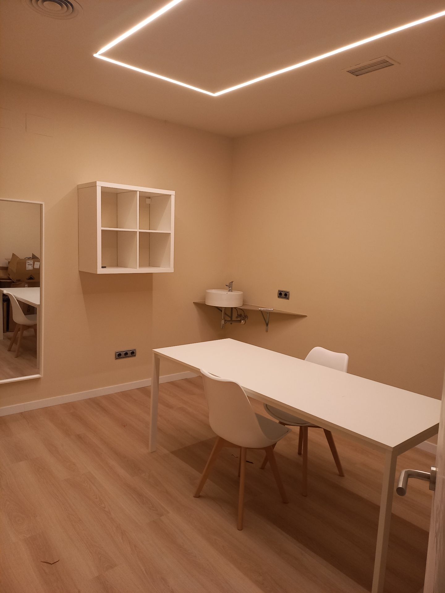Alquiler de consulta sanitaria en Santiago de Compostela ( Área Central ) - Imagen 4