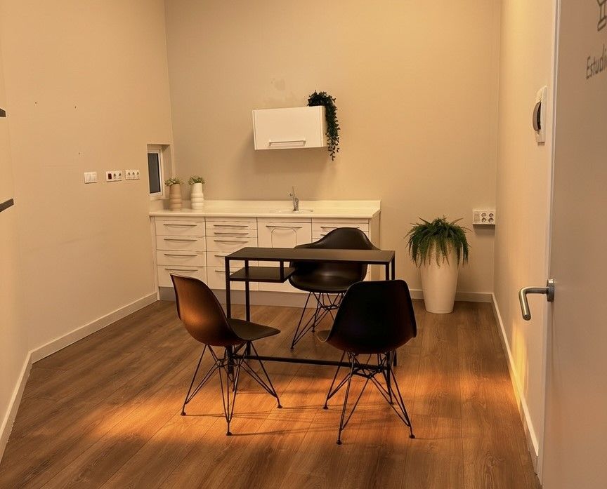 Alquiler de consulta médica en [Ciudad] – Espacio sanitario equipado en [Zona] - Imagen 3