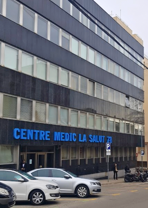 Despacho tranquilo en Gràcia con baño privado y sala de espera - Imagen 5