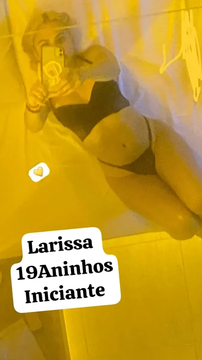 Larissa - Foto 2