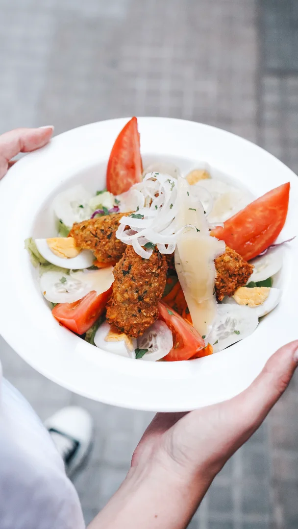 Ensalada con falafel