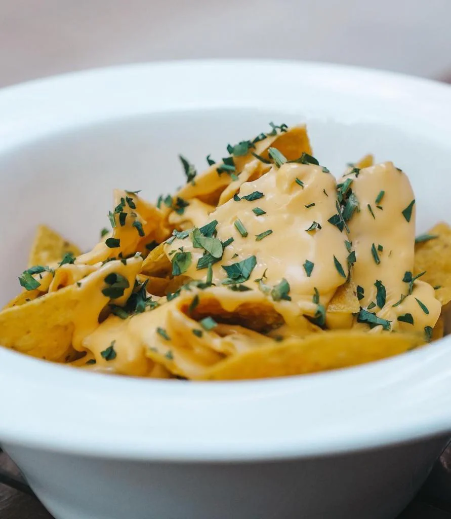 Nachos con queso
