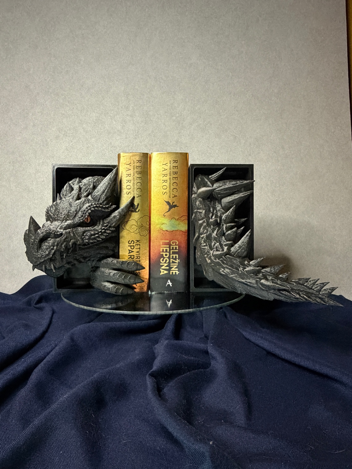 Book Nook „Dragon Emerging“ (Head and Tail) - 3