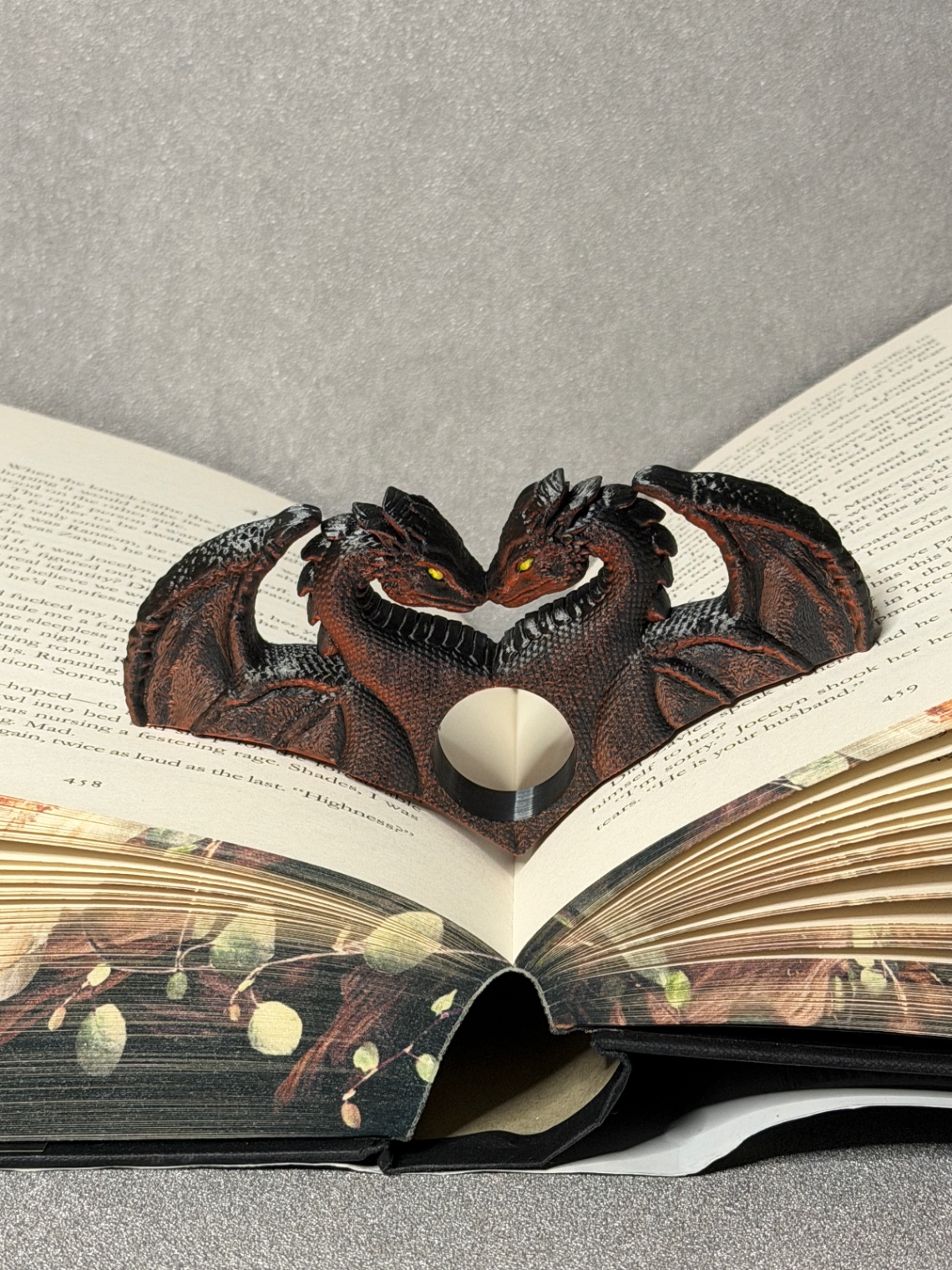 Padidinti nuotrauką Puslapių laikiklis „Dragon Lovers“