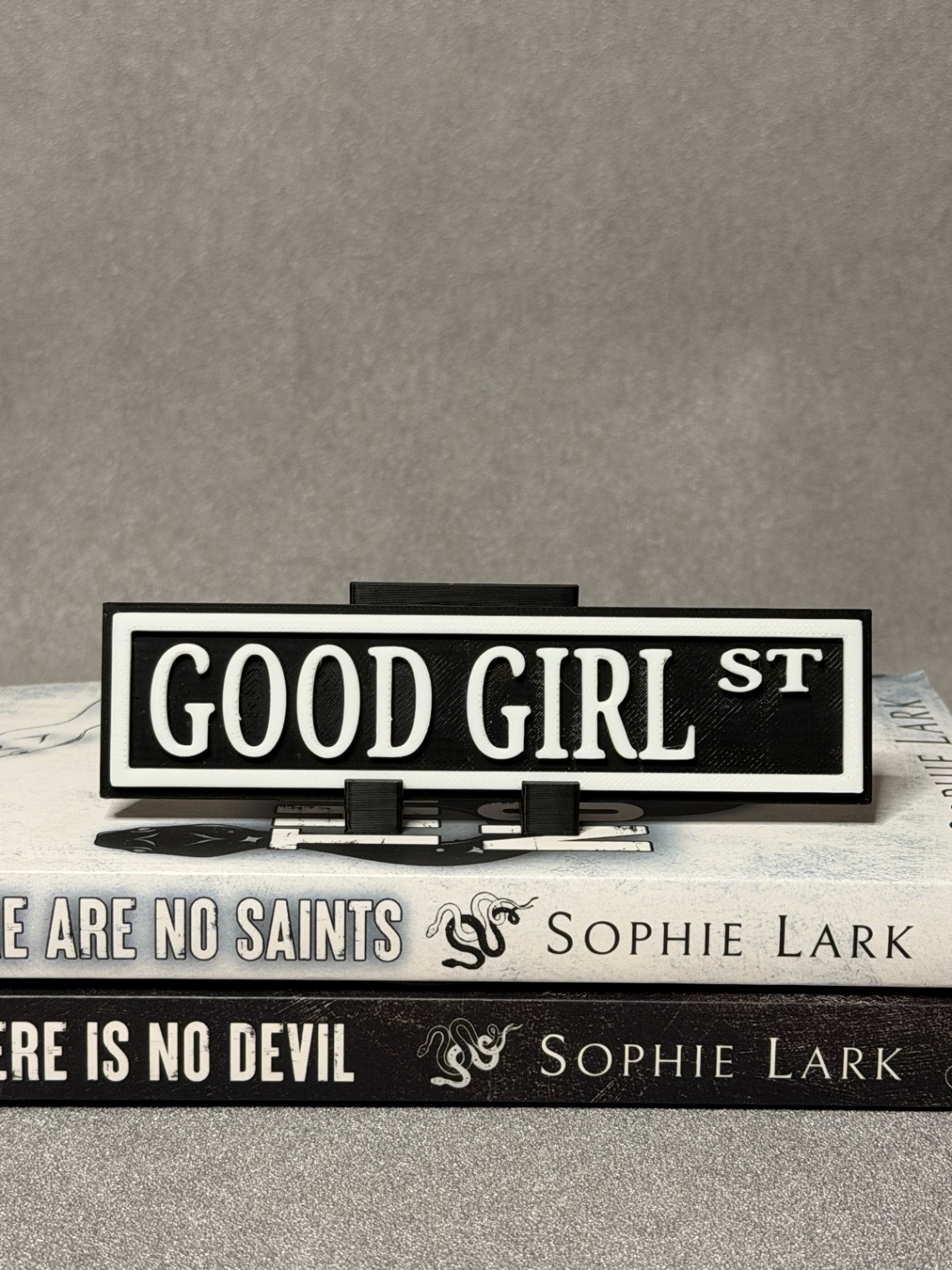 Lentynos ženklas „Good Girl“ - 2