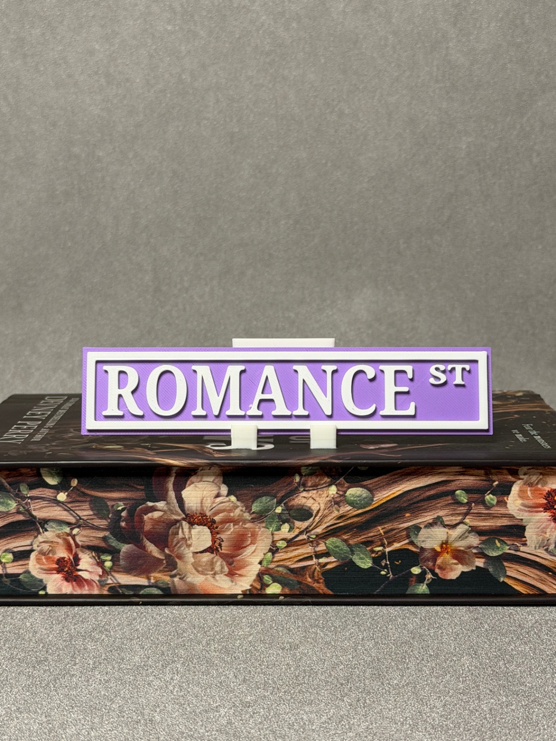 Lentynos ženklas „Romance“ - 2