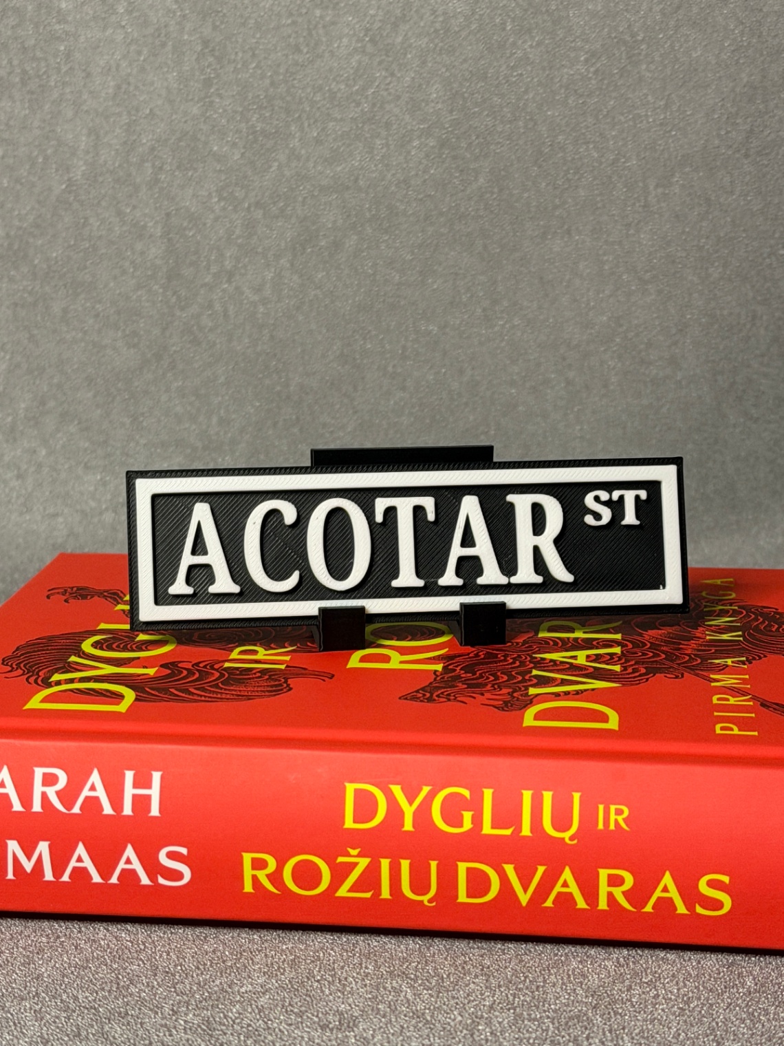 Lentynos ženklas „ACOTAR ST“