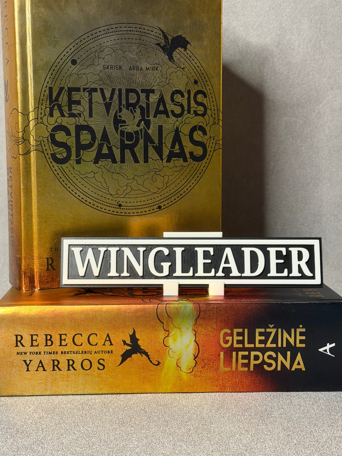 Lentynos ženklas „Wingleader“
