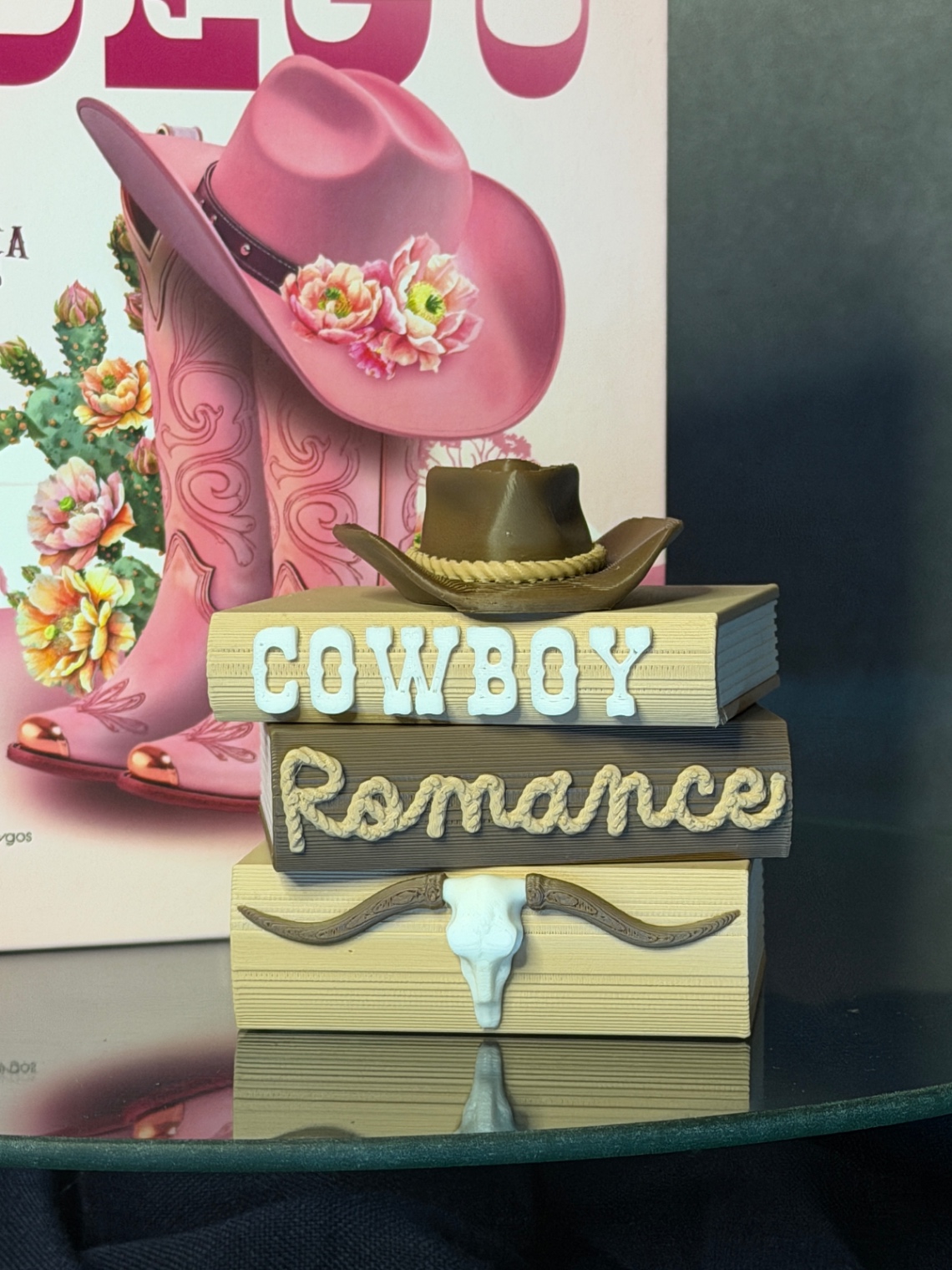 Dekoracija „Cowboy Romance Book Pile“