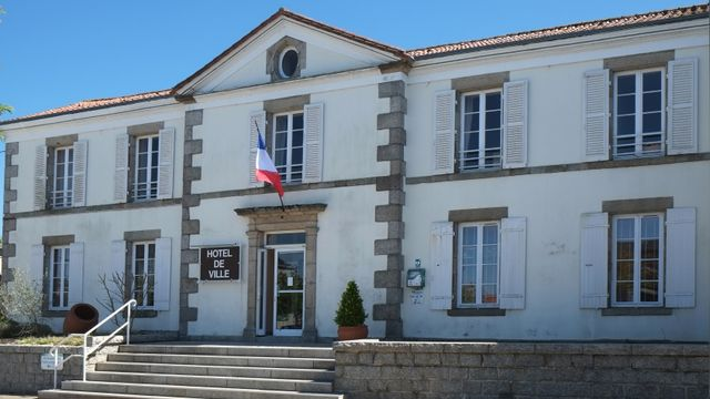 Municipales 2026 : Loin des grandes villes, la jeunesse comme point d’ancrage