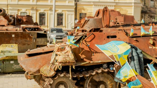 2022 à 2026 : entre résilience démocratique et reconfiguration institutionnelle en temps de guerre