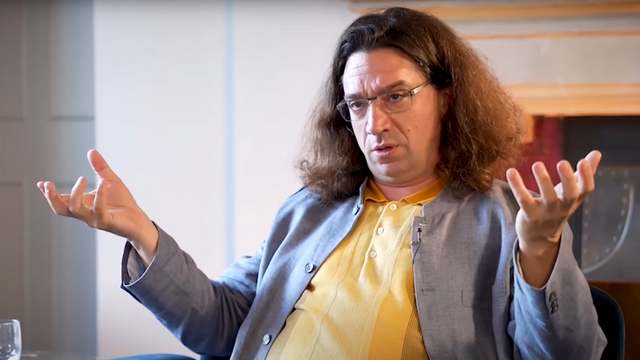 Curtis Yarvin,&nbsp;idéologue du trumpisme et de la fin de la&nbsp;démocratie
          
        