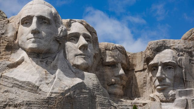 Keystone, Dakota du Sud – 25 mai 2020 : Les célèbres visages du Mémorial national du Mont Rushmore.