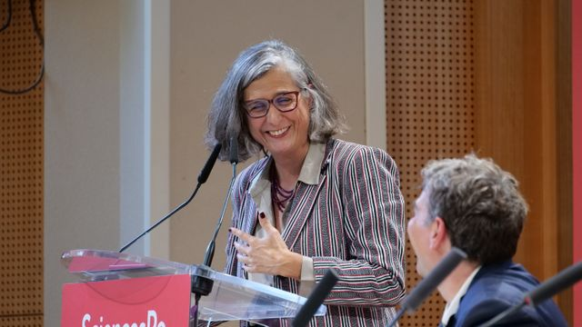 Leçon inaugurale de Anacláudia Marinheiro Centeno Rossbach, Directrice exécutive Programme des Nations Unies pour les établissements humains, en présence de Tommaso Vitale, doyen de l'Ecole Urbaine © Pauline Bouchilloux/ Sciences Po
