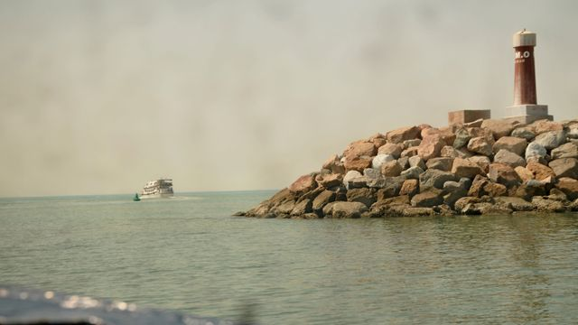 HORMUZ (golfe Persique), IRAN - 20 juin 2017. Port maritime (fret et passagers) sur l'île iranienne d'Hormuz. Situé dans le détroit stratégique d'Hormuz (golfe Persique).