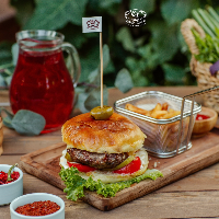  Qəbələ Burger (250 gr) 