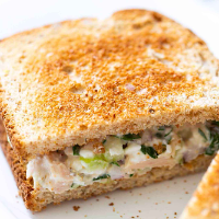 Tuna Sandviç / Сэндвич с тунцом / Tuna Sandwich 