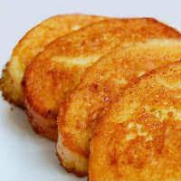 Yumurtalı Çörək (1 ədəd)