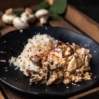 Chicken stroganoff