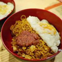 Internet Goreng (Indomie Telor Kornet) 