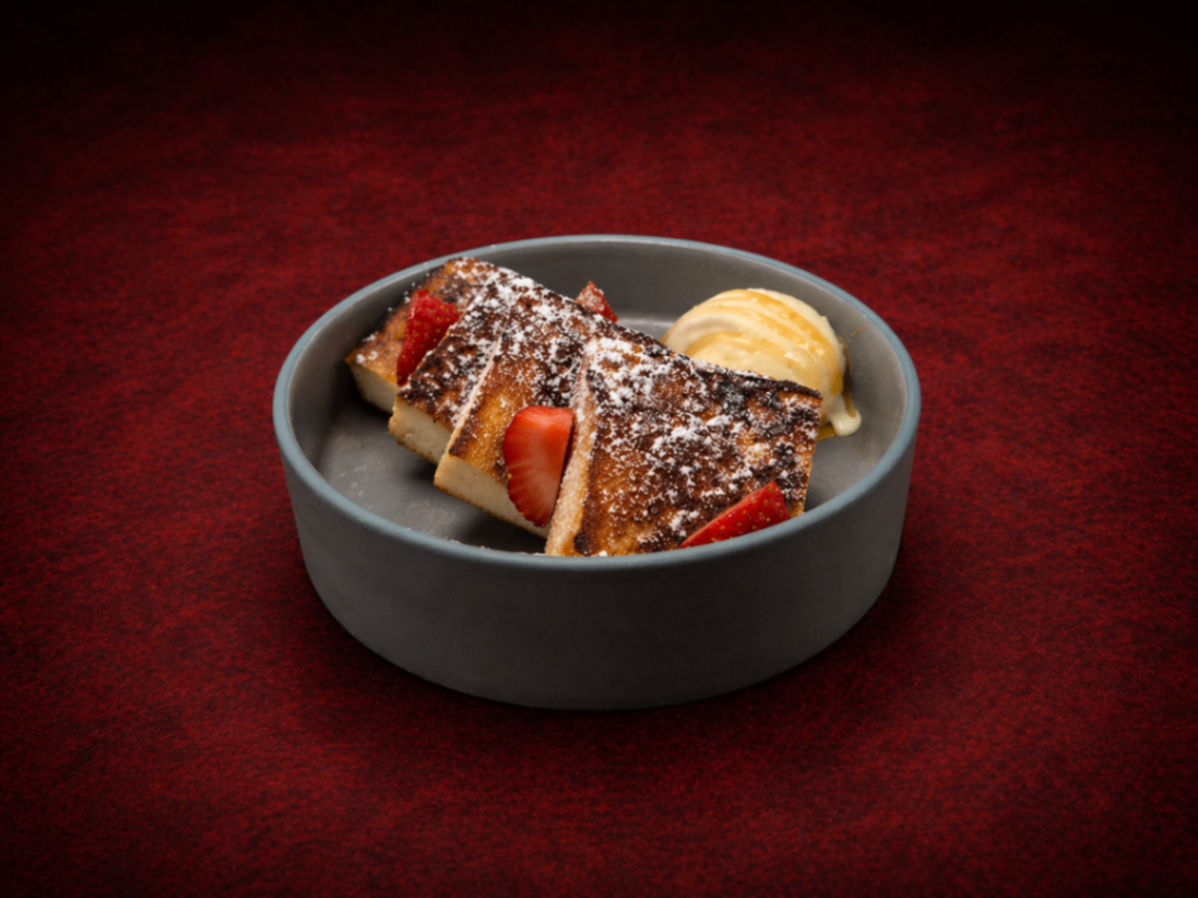 法式香草奶油吐司（French Toast）｜1884 Taipei 精品甜點，NT$ 180・厚切吐司浸潤蛋奶液後煎至金黃，外酥內軟，搭配香草奶油，香甜溫潤。


過敏原: 蛋奶類 , 麩質