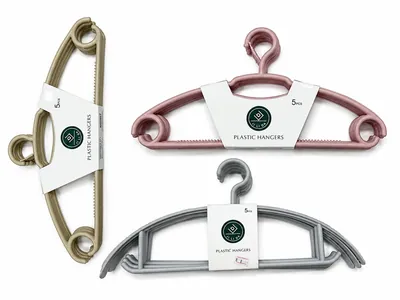Plastic clothes hanger
