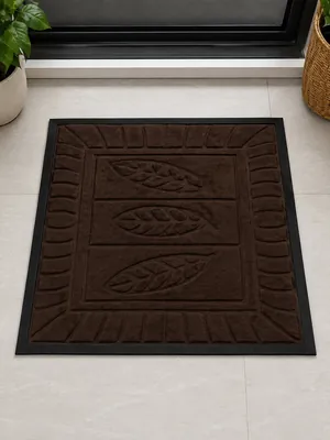 Embossed Velvet Doormat