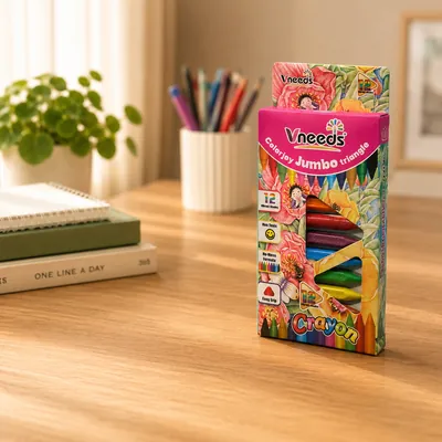 Jumbo Triangular Wax Crayons Box