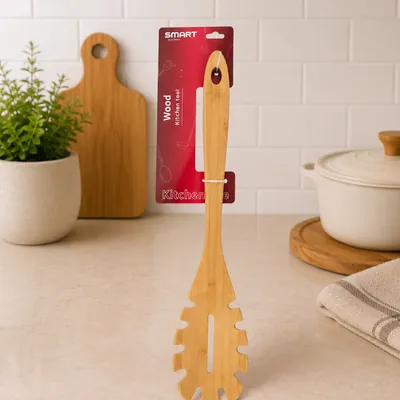 Wooden pasta spoon