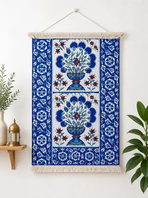 Decorative wall hanging