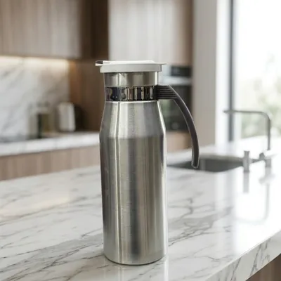 Stainless Steel Thermos with Plastic Lid