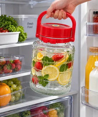 Glass jar with colored lid