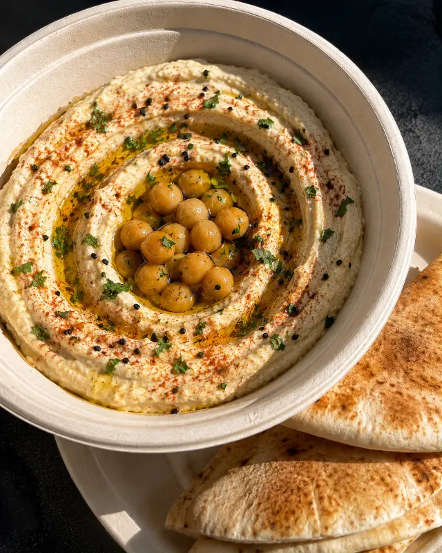HUMMUS