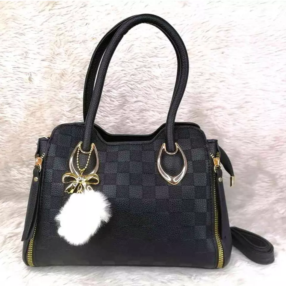 0 - bolsa para mujer modelo adela color negra